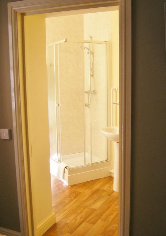The Kings Head Hotel Abergavenny Habitación foto
